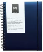 Sąsiuvinis Premium, A5+, 60 lapų, su spirale šone ir perforacija, linijos +5x5 langeliai, tamsiai mėlynos spalvos