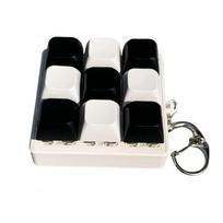 Funny White Black Keyboard Keychain Mechanical Keycaps 9 Keyboard Decompression Keyring Creative Finger Button juoda
