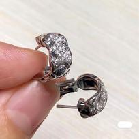Coco Smooth Rhombus Diamond-free Earrings CNC Fine Engraved Earrings Light Luxury Versatile Rose Gold Stud Earrings Women