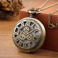 Antique Steampunk Vintage Roman Numerals Quartz Pocket Watch Bronze Case Necklace Pendant Clock Chain Mens Women bronza
