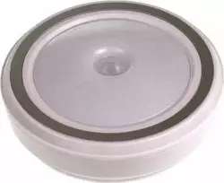 Įkišamas šviestuvas į lizdą „Rum-Lux LBS-02“ su baterijomis ir judesio bei prieblandos jutikliu „RUM-LUX“