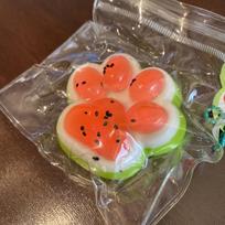 Watermelon Cat Paw Squeeze Pinch - Slow Rebound, Realistic Paw Design, Fun, Suitable for Valentine's Day/birthday Gifts