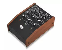 Behringer BM-15M RESONANCE FILTER Gitaros efektas