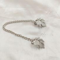 3Pcs Fashion Vintage Flower Cloak Brooch Chain Cardigan Clip Waist clip Sweater clip Pointed clip gray