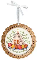 MP Studia Kryželių siuvinėjimo rinkinys ant medžio Mini varškės pyragaitis 8×8 cm