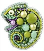 Charivna Mit Karoliukų siuvinėjimo rinkinys segė „Chameleonas“ Crystal Art, 5×5,5 cm