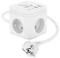 KERG SMART – 3 LIZDŲ MAITINIMO LIZDAS + USB-A+USB-C ĮKROVIKLIS 1,5M 3×1,5MM2 H05VV-F 16A/250V