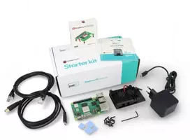 justPi Pro rinkinys – Raspberry Pi 5 WiFi 8GB RAM + SSD + 32GB Micro SD + oficialūs priedai