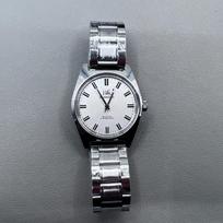38mm Šanchajuje pagamintas rankinis mechaninis laikrodis Baltas ciferblatas 3 rodyklės 19 žydų gray