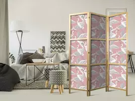 Artgeist Japoniška kambario pertvara - Pastel birds - a delicate pattern of baltas and pilkas herons on a light pink background