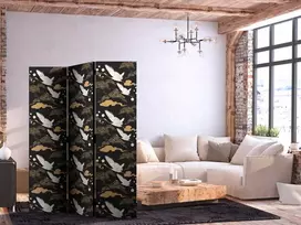 Artgeist Pertvara - Oriental impressions - decorative pattern with a motif of flying cranes on a dark background