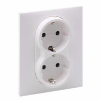 SUNO 2X2P+E SOCKET SCHUKO STANDARD AUTO TERMINALS SHUTTERED WHITE