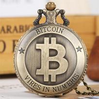 Antique Bronze Bitcoin Pattern Quartz Pocket Watch Exquisite Engraving Souvenir Pendant Pocket Clock Gifts Men Women bronza
