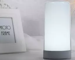 Pakabinamas šviestuvas LED stalinis naktinis šviestuvas su USB jungtimi ir jutikliniu valdymu