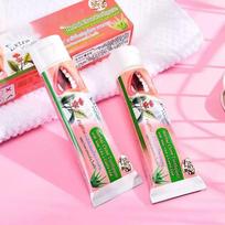 Herbal Clove Toothpaste 30g Thailand Teeth Whitening Stain Removal Fresh Breath Oral Care 1pc