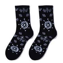 Hip Hop Fashion Cotton Sports Harajuku Male Korean Style Socks Middle Tube Socks Women Hosiery Paisley Flower Socks 35-39