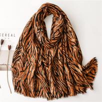 Fashion Viscose Cotton Linen Scarf Vintage Soft Floral Shawl Wrap Luxury Brand Designer Pleated Printed Scarf For Autumn Winter kava