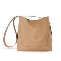 Women's Versatile Large Genuine Leather Crossbody Bag 25 x 10 x 25 cm