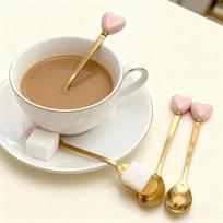 4pcs Premium 410 Stainless Steel Spoon, Heart Ceramic Handle Gold Plated, Perfect for Afternoon Tea Wedding Dessert šviesiai pilka spalva