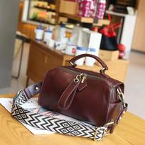 Single Shoulder Crossbody Boston Pillow Bag, New Genuine Leather, Pure Cowhide, Large Capacity Handheld Small Square Bag, Versatile for Women