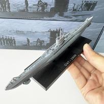Diecast 1:350 mastelio JAV/Vokietijos povandeninis laivas Buriažuvė Lydinio Antrojo pasaulinio karo U181 U552 Karo laivas Laivo modelis Ornamentas Berniukų kolekcija Dovanos