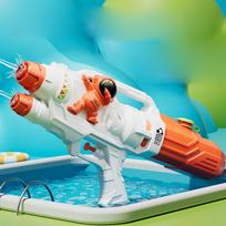 Astronaut spray gun with dual nozzles, water nourishing large size, continuous firing, children's summer water play toy