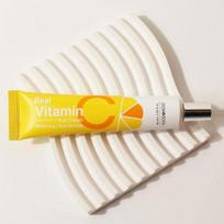 FOOD A HOLIC Real Vitamin C Eye Cream 40ml 1 PCS