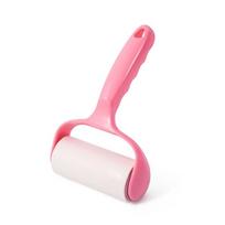 Tearable Roller: Pet Hair, Dust, and Static Remover for Clothes 1 handle + 1 roll rožinė