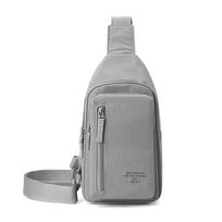 Men's Multi-compartment Outdoor Chest Bag Crossbody Bag šviesiai pilka spalva