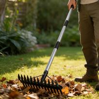 Lawn Thatching Rake Grass Cleaning Tool Fallen Leave Manual Dethatcher Hay for 1.2m
