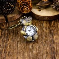Bear Retro Keychain Watch Pocket Watch Men's and Women's Cartoon Animal Keychain Backpack Hanging Watch ruda