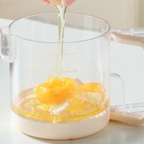 Egg Mixing Cup Beater Whisk Blender Manual Mixer for Beverage Batter milky