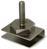 Eliga U formos metalinis fiksatorius magneto spynoms su srieginiu varžtu