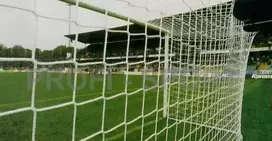 Futbolo vartų tinklas Netex 7,5x2,5x0,8x2m PE3mm (2vnt)