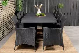 Lauko baldų komplektas Venture Design Valgomojo stalas ir fotelio komplektas Marbella 160x240x100x75 cm Juoda Putų neaustinė medžiaga Poliesteris Plienas Pintas vynmedis