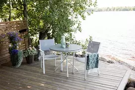 Lauko baldų komplektas Venture Design Kavinės stalo ir fotelio komplektas 90x90 cm baltas pilkas
