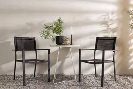 Lauko baldų komplektas Venture Design Kavinės stalas ir sulankstomų kėdžių komplektas 60 cm, smėlio spalvos ir juodos spalvos plienas