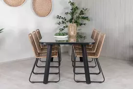 Lauko baldų komplektas Venture Design Valgomojo stalas ir kėdžių komplektas Paola ir Lindos 200x100 cm juodas stiklas plienas pintas rotangas