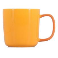 Oranžinės spalvos iš Kinijos kaulinio porceliano puodelis 370 ml Mae – ONA