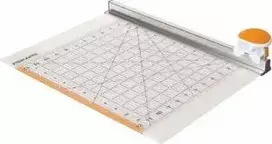 Fiskars FS.GILLOTINE 6 "x 24" SU SUKASIAME MENTE IR liniuote