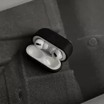 KeyBudz Artisan Series Leather dėklas skirtas AirPods Pro 2 - Juodas