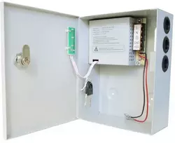 Digitalas 12V 3A maitinimo šaltinis metaliniu korpusu su vieta akumuliatoriui 12V-3A-UPS-AKUM-PS