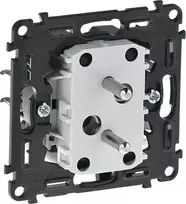 Legrand VALENA MALŪRA Dvivietis lizdas 2X2P + Z su apertūra 753095 - 753095