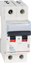 Legrand grandinės pertraukiklis S302 B25 TX3 25A 6kA 403389