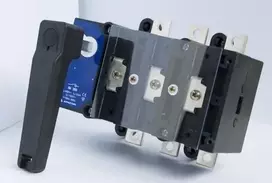 Apator Jungiklis su izoliacija su nepriklausomu 3-polių valdymo įtaisu RA250 P3N / RN 690V 250A UI: 1000V