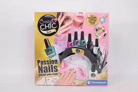 Manikiūro rinkinys Clementoni Crazy Chic 50852 vaikams nuo 8 metų