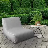 Eurofirany Pripučiama lauko kėdė, vandeniui atsparus audinis, nuimamas skalbiamas užvalkalas, kompaktiška, 70x90x70 cm, baltai juodas languotas raštas, terasos ir paplūdimio sėdynė, minkštas fotelis poilsiui