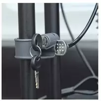 BuzzRack „BUZZ KEYS NR K008“ raktų rinkinys, 2 vnt., skirtas užrakinimo rankenai