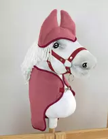 Super Hobby Horse hobby horse arkliukui: uogų spalvos pledukas ir ausinės