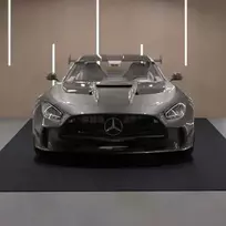 Vevor Atsparus vandeniui garažo grindų kilimėlis automobiliams